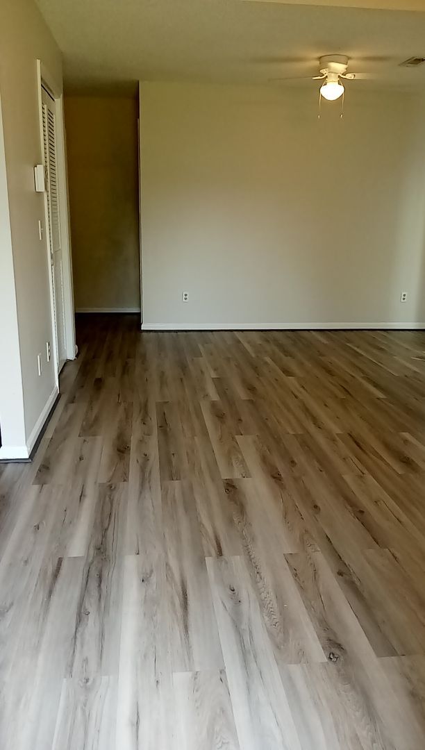 Building Photo - Beautiful 3bd/2ba