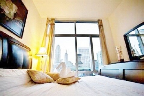 Foto del edificio - 18 W 48th St