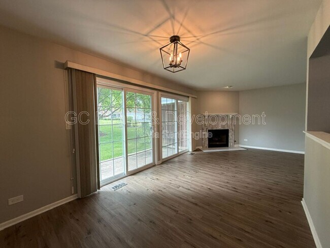 Foto del edificio - 1686 Grosvenor Cir
