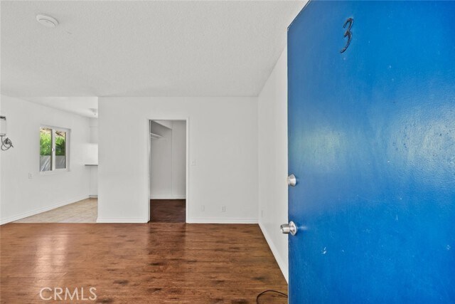 Building Photo - 1601 College View Dr