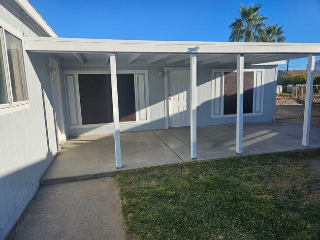 Foto del edificio - Newly Remolded 3 Bedroom Manufactured Home...