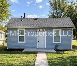 Building Photo - 2429 S 10th St