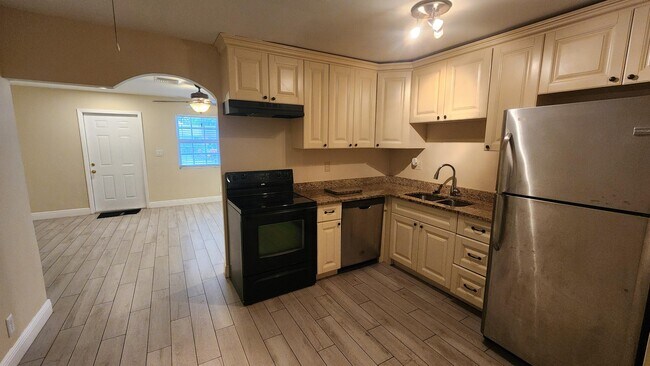 Foto del edificio - 4538 Empire Way