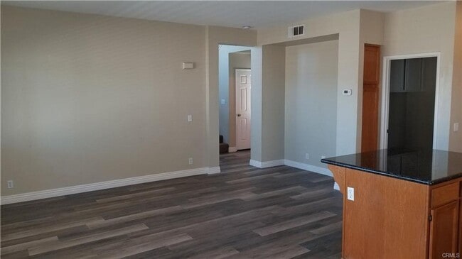 Building Photo - Gorgeous Corona Home