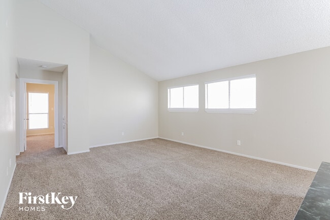 Building Photo - 4161 N Overbrook Dr