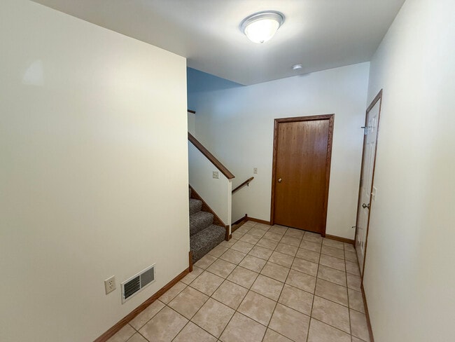 Building Photo - 4314 Black Ct