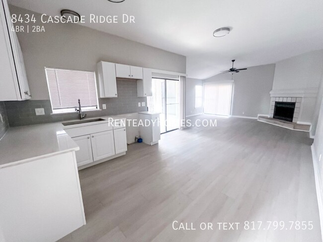 Foto del edificio - 9434 Cascade Ridge Dr