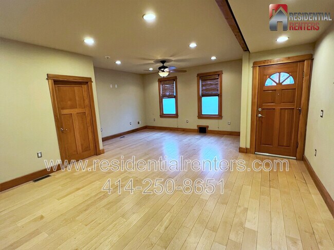 Foto del edificio - 804 E Brady St