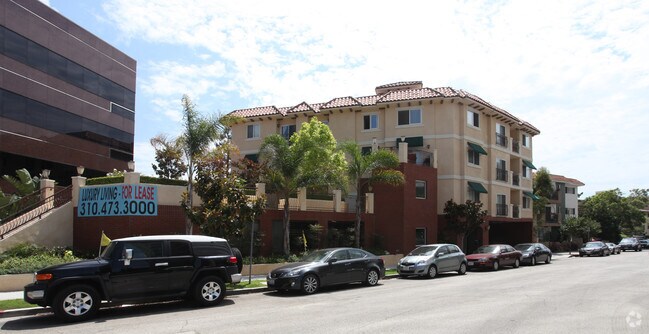 Foto del edificio - 1218 McClellan Dr