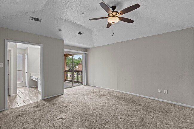 Building Photo - 7823 Bateman Ln