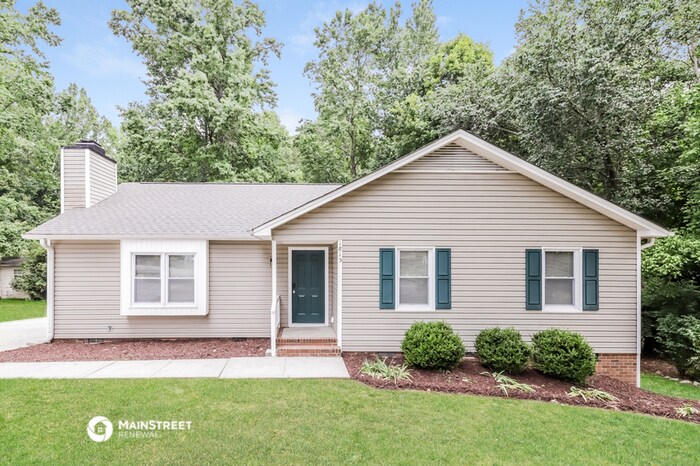 Primary Photo - 1815 Rivertrace Point