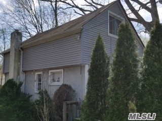Building Photo - 627 Pulaski Rd
