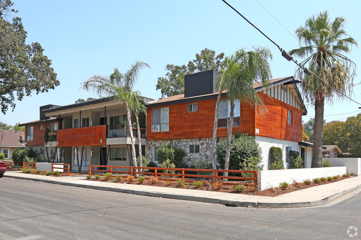 Primary Photo - 524 S Encina