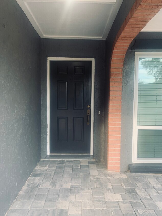 Front Door Entry - 8010 Dorsel Ct