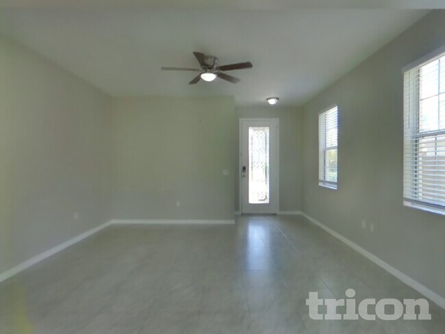 Foto del edificio - 18816 Litzau Ln