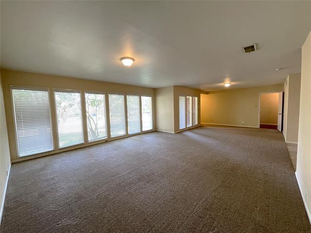 Foto del edificio - 1303 Northlake Dr