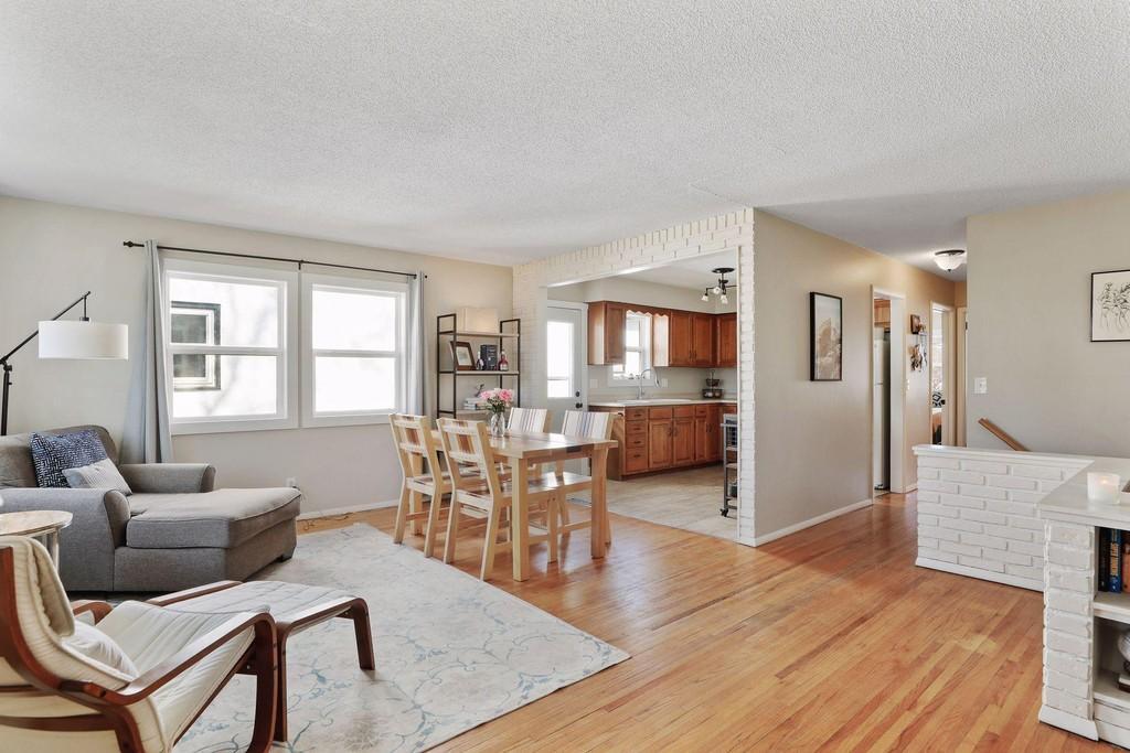 Primary Photo - 1209 8th Ave S