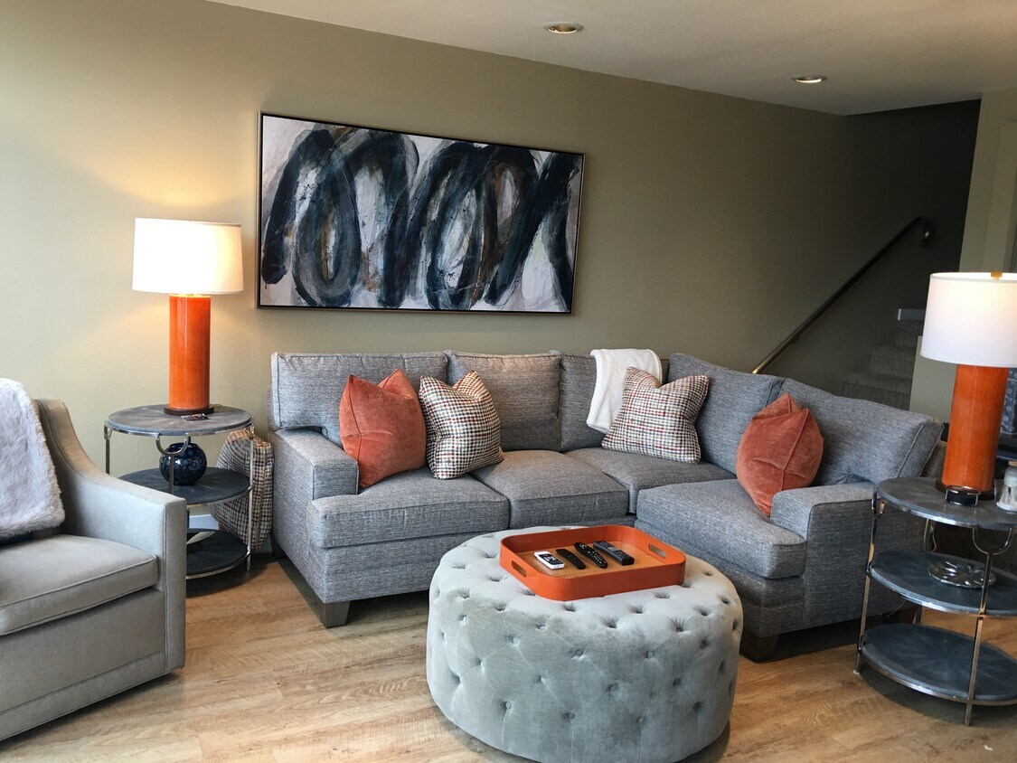 Foto del edificio - 7720 S Macadam Ave