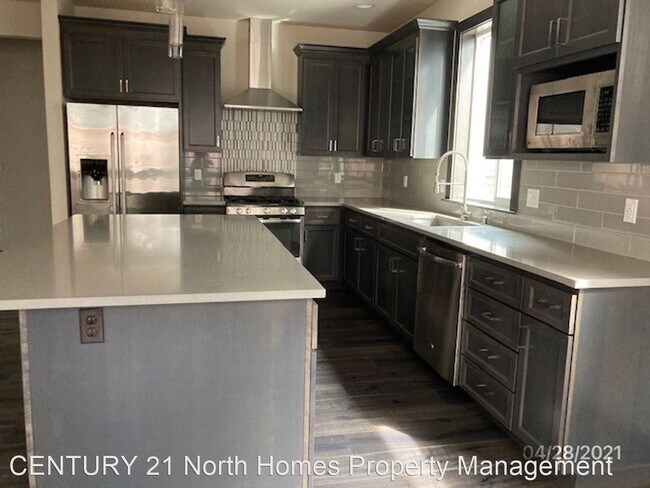 Foto del edificio - 4 br, 2.5 bath House - 19430 Meridian Dr SE