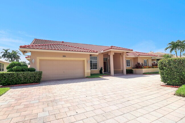Foto del edificio - 551 NW 108th Ave