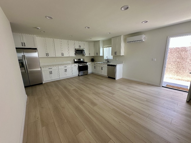 Building Photo - 13821 Enadia Way