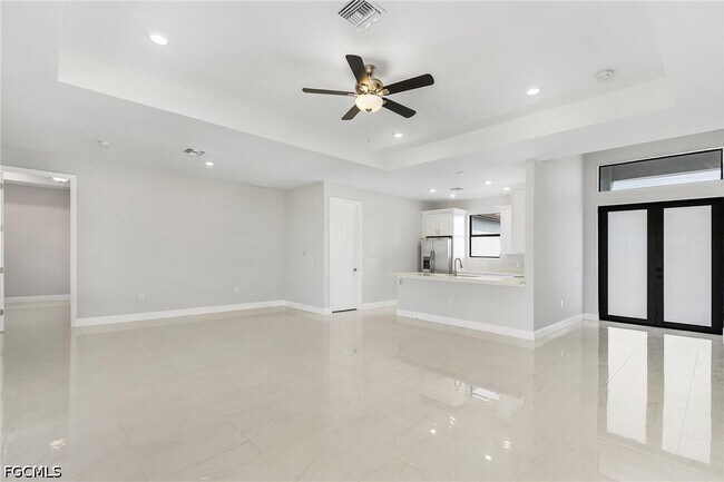 Foto del edificio - 2708 Diplomat Pkwy W