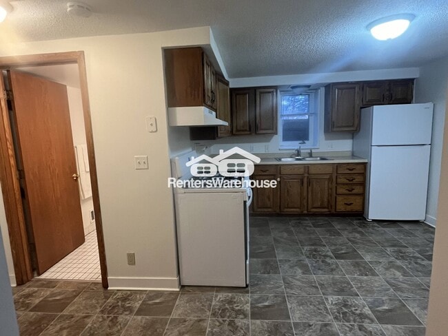 Foto del edificio - 10152 Lyndale Ave S