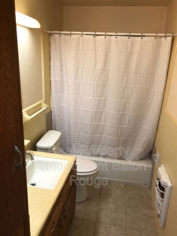 Foto del edificio - 15223 Frenchtown Rd