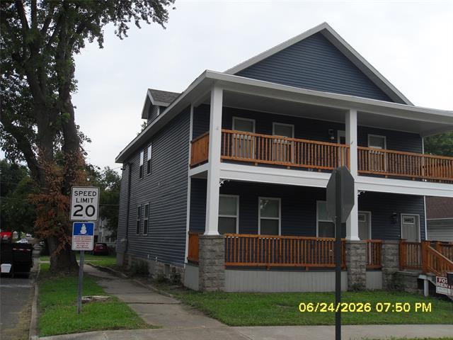 Building Photo - 401-403-403 W 4th St