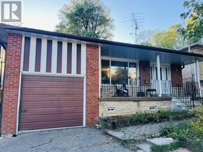 Building Photo - 30 Bobmar Rd