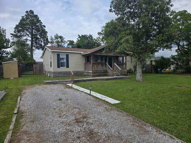 Foto del edificio - 2115 Bent Oak Ct