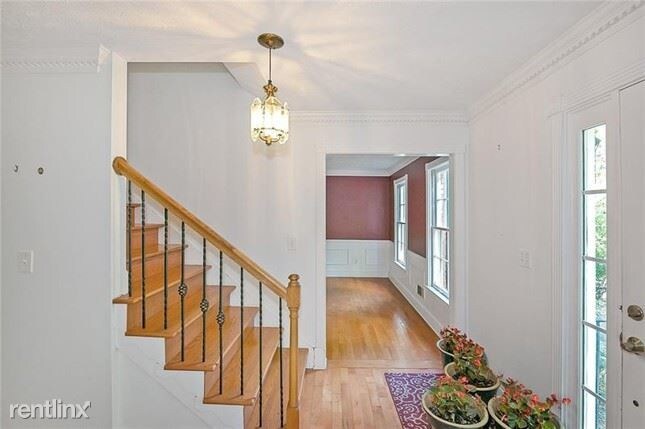 Building Photo - 4 br, 2 bath House - 656 E Riverbend Drive Sw