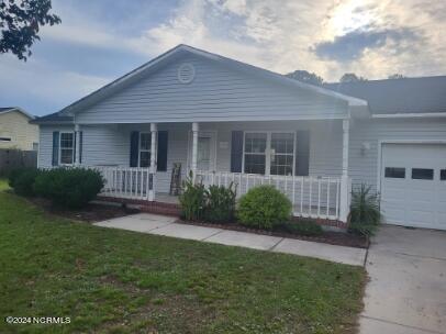 Building Photo - 113 Burrell Ln