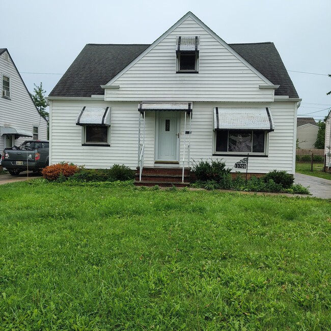 Building Photo - 13708 Woodward Blvd