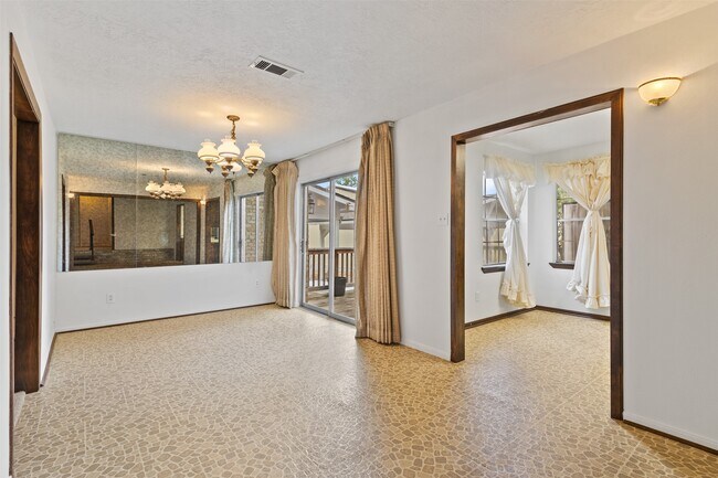 Building Photo - 13750 Cedar Hill Rd