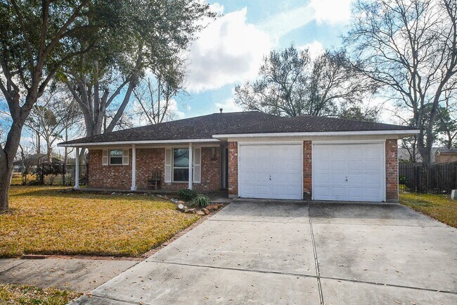 Foto del edificio - 13607 Elm Ct