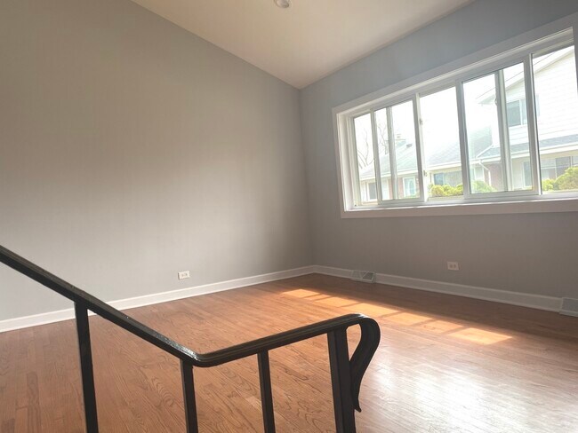 Foto del edificio - 9016 N Clifton Ave