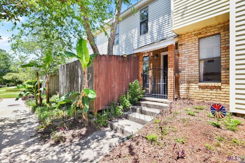 4365 Jefferson Woods Dr, Baton Rouge, LA 70809 House Rental in Baton