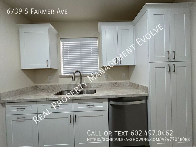 Foto del edificio - Gorgeous Tempe Home w/ BRAND-NEW EVERYTHIN...