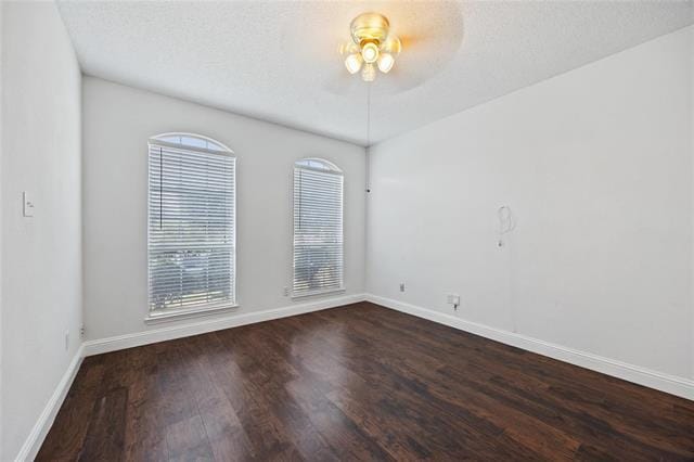 Building Photo - 726 Opal Ln