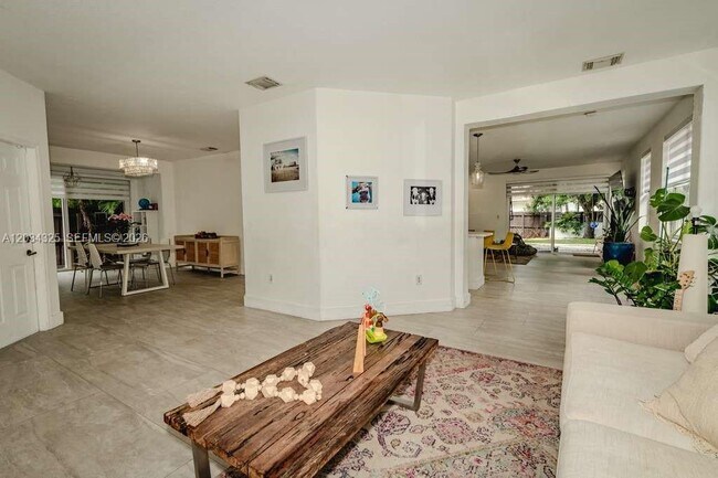 Foto del edificio - 8526 NW 110 Pl