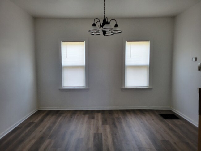 Foto del edificio - 3508 E 80th St