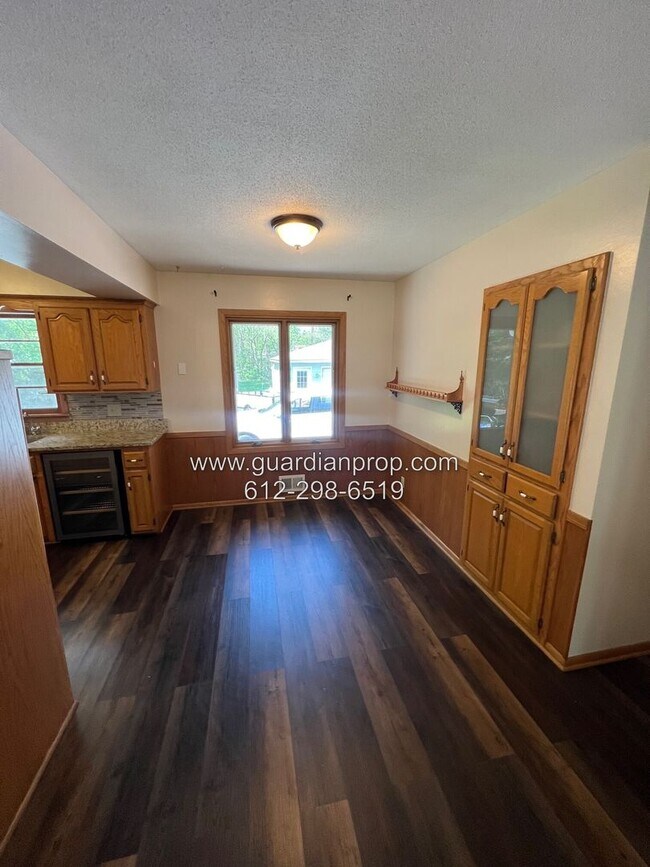 Building Photo - Mounds View House Available July 1, Update...