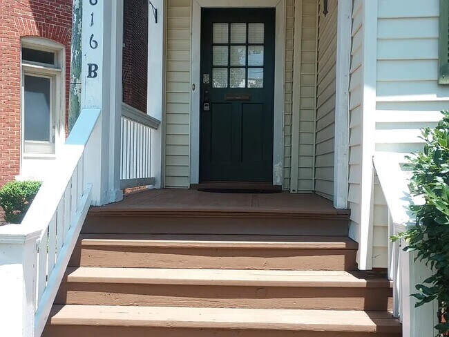 Foto del edificio - 816 Westover Ave