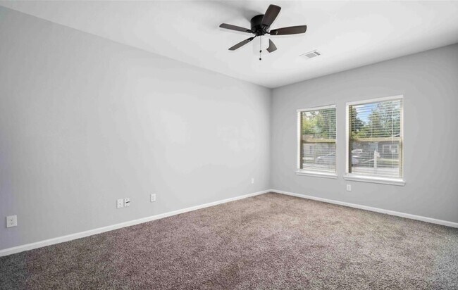 Building Photo - 5101 Southwind St