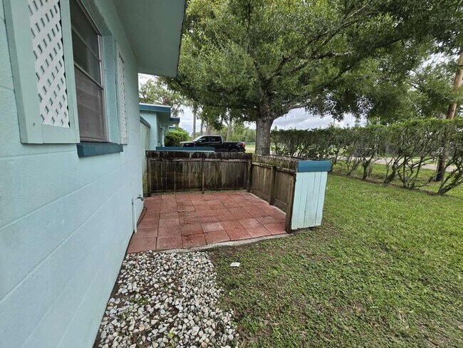 Photo - 3621 Old Tampa Hwy House