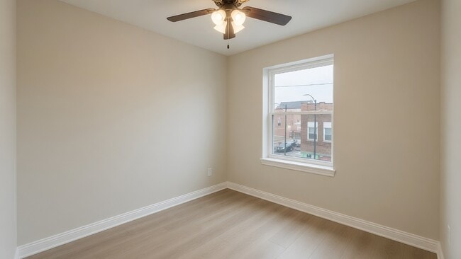 Building Photo - 3602 W 26th St