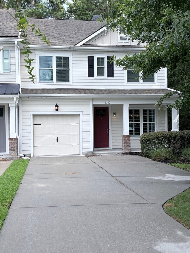 Foto del edificio - 3380 Eastman Dr