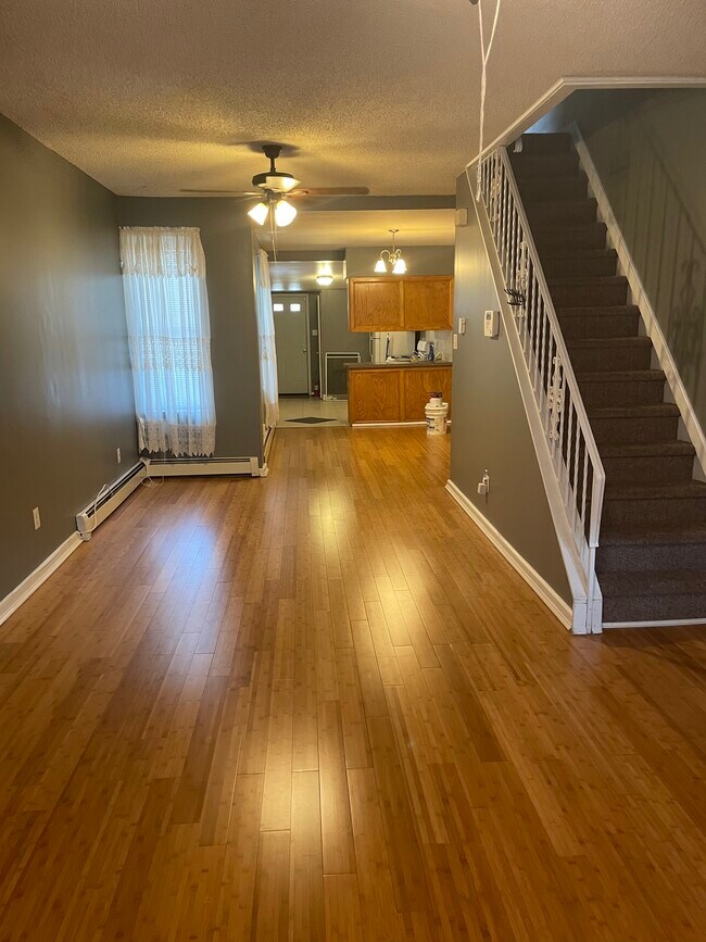Foto del edificio - 3419 Emerald St