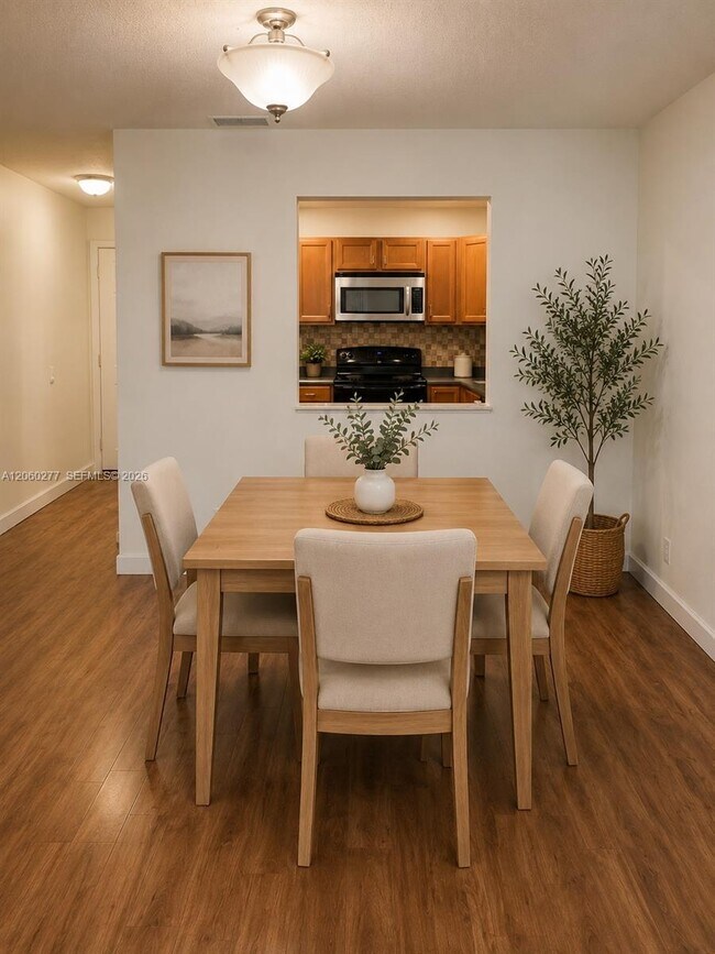 Foto del edificio - 4117 NW 88th Ave